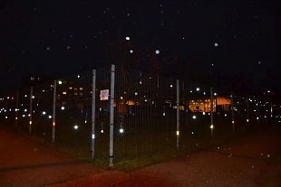 Lasteaia projekt Eesti Vabariigi 100.s�nnip�evaks "100 meetrit helkivat aeda"